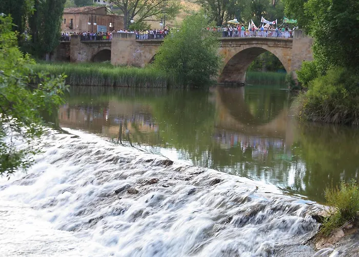 Douris Temple Casa de hóspedes 2*